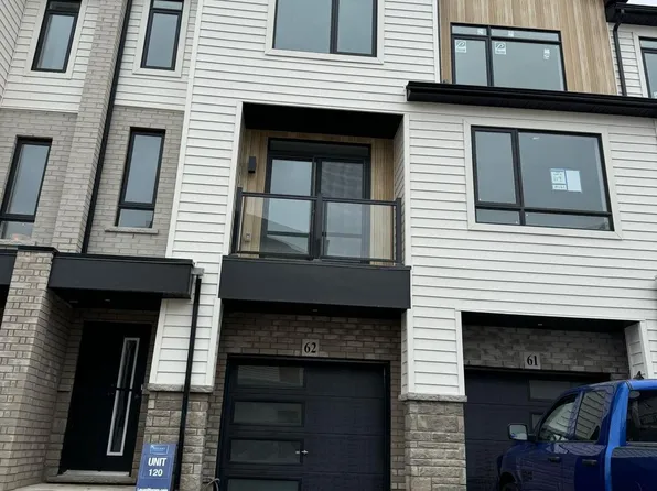 4040 Mountain St #62, Lincoln, ON L3J 1X7