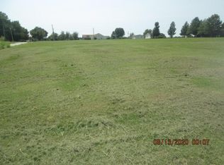 S 590th Rd, Miami, OK 74354