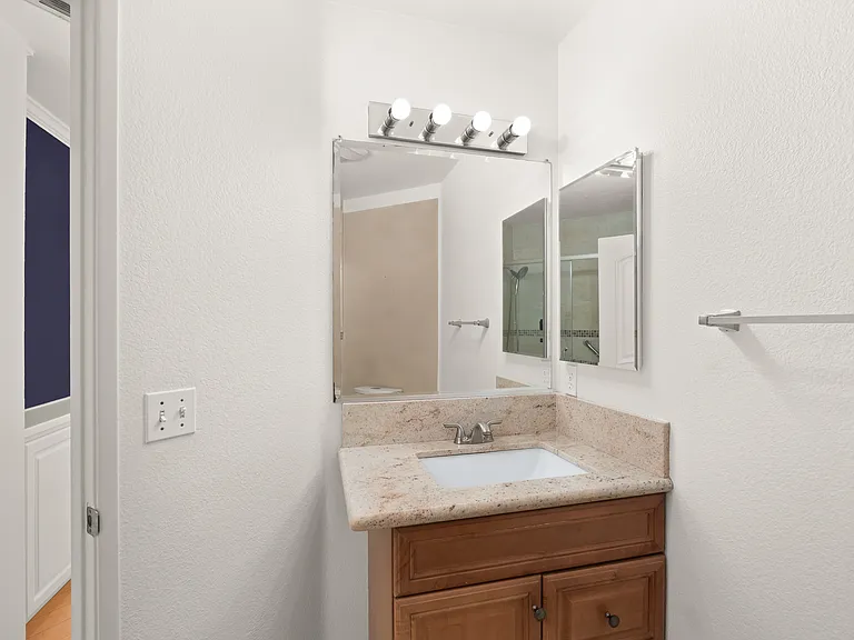 10960 Ivy Hill Dr #7 — Photo 24