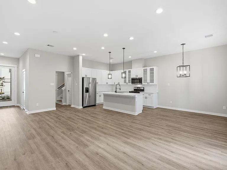 412 Stonework Landing Ln — Photo 8