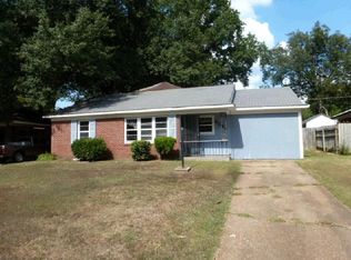 4084 Southlawn Ave, Memphis, TN 38111