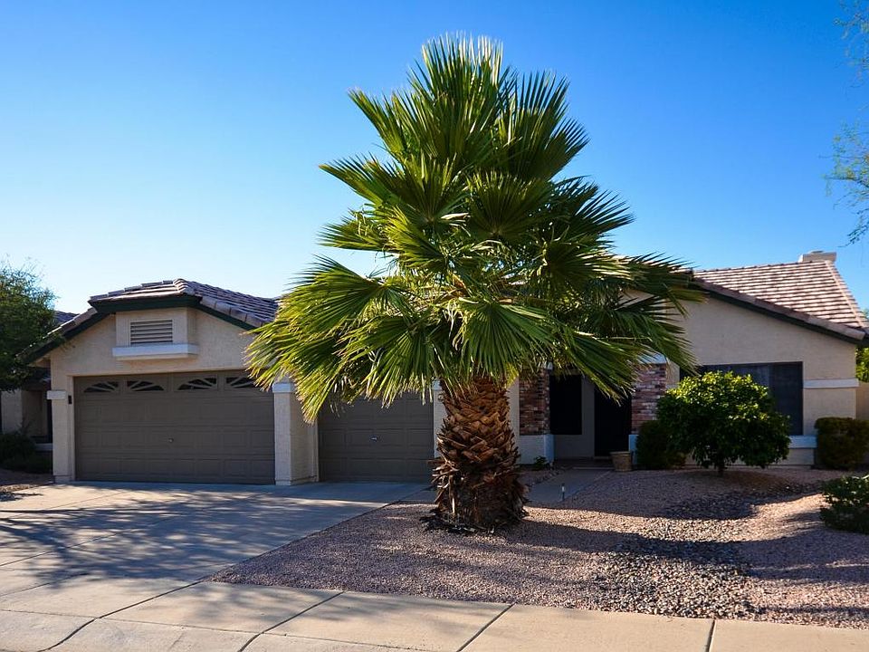 1st image of 4242 E Meadow Dr
