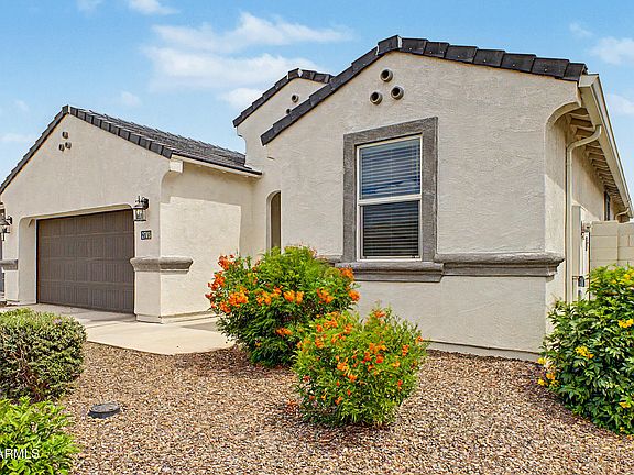 4th image of 2703 W SEAVER Avenue