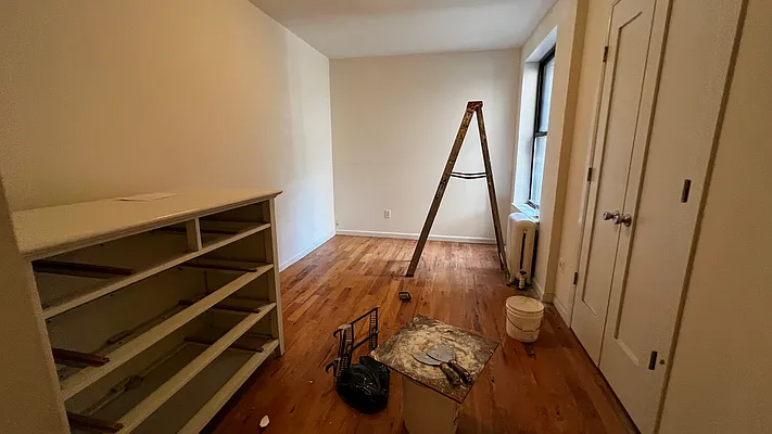 Rented by HOLTON REAL ESTATE INC. | media 14