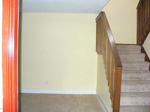 3rd image of 1720 S Park Ave #1720