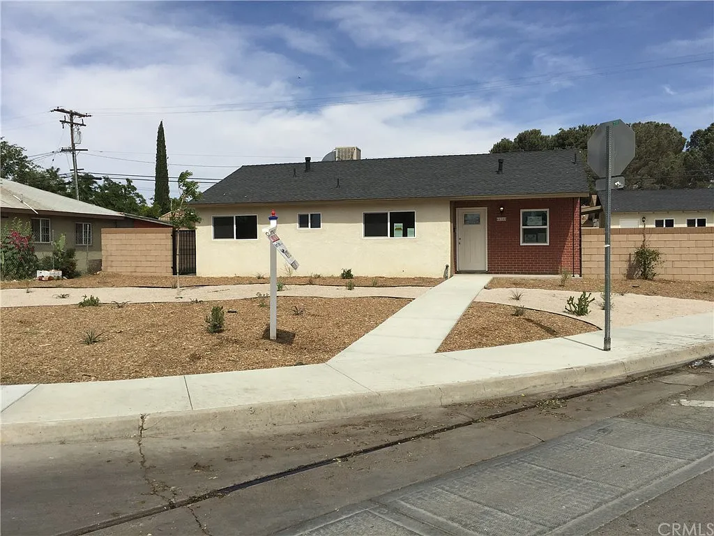 44188 Glenraven Rd photo 1