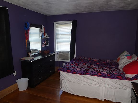 4th image of 61 Glendale Ave