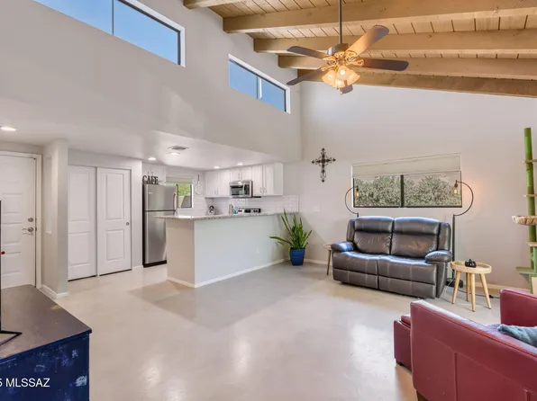 3644 N Forgeus Ave, Tucson, AZ 85716