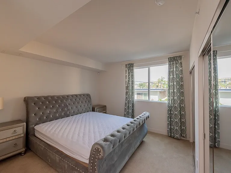 436 S Virgil Ave #308 — Photo 11