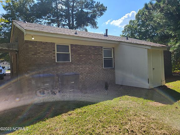 4th image of 320 Kingston Avenue