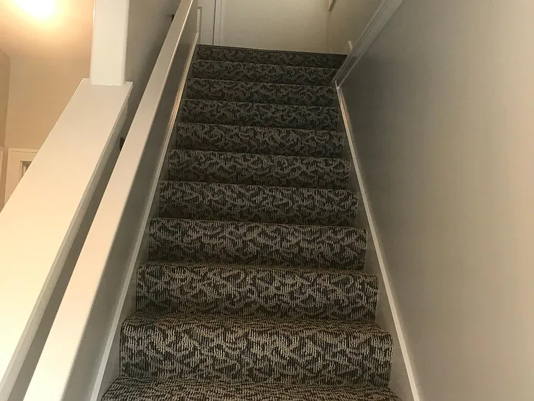 Lower level entrance stairs to Main Floor