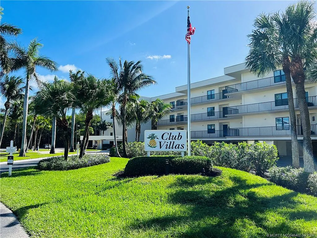2 bed, 2.0 bath, 1426 sqft, $2,600 — Photo 4