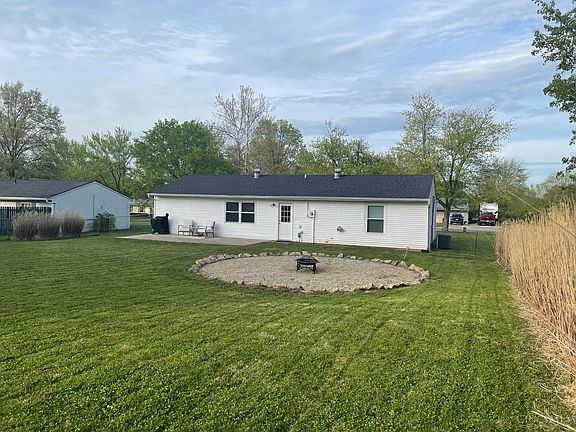 5th image of 6697 Pin Oak Dr