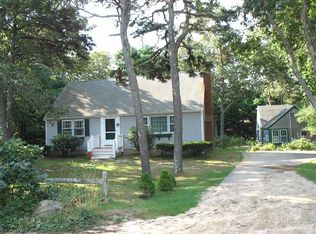 40 Deerfield Ln, Eastham, MA 02642