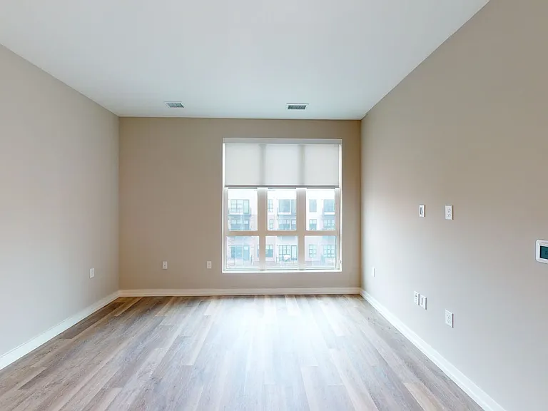 The George Apartments — Photo 90