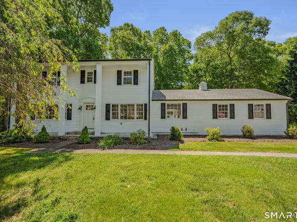 87 Colony Road, Groton, CT 06340