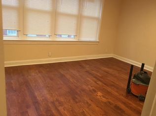 110 S 18th St #BC, Philadelphia, PA 19103