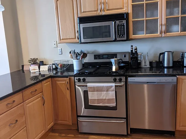 796 Tremont St #2 — Photo 8