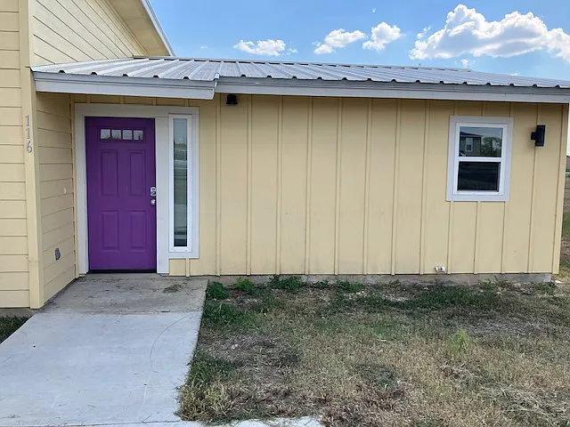 116 Harlequin Cv — Photo 2