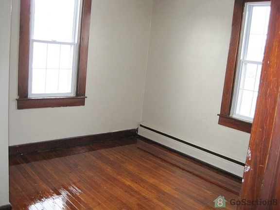 5th image of 4812 Frankford Ave