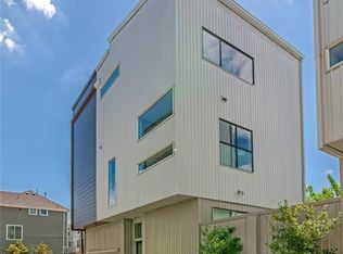 1155 W 17th St, Houston, TX 77008