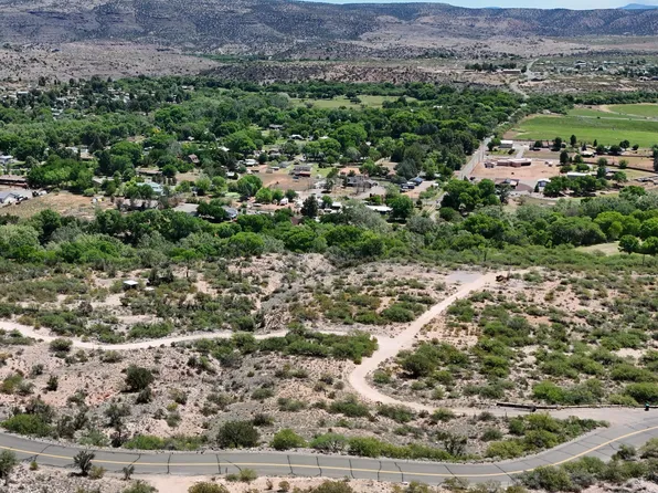 85 N Merritt Ranch Road, Cornville, AZ 86325