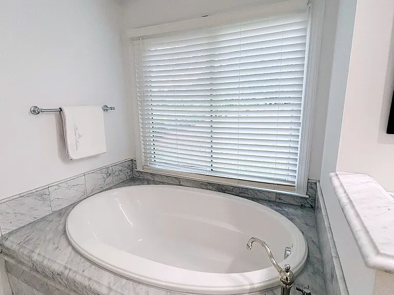 125 Ludwell Ct — Photo 38