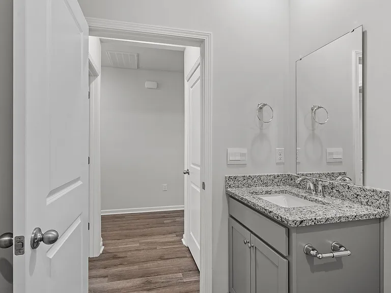 201 Jones Ridge Ln — Photo 11