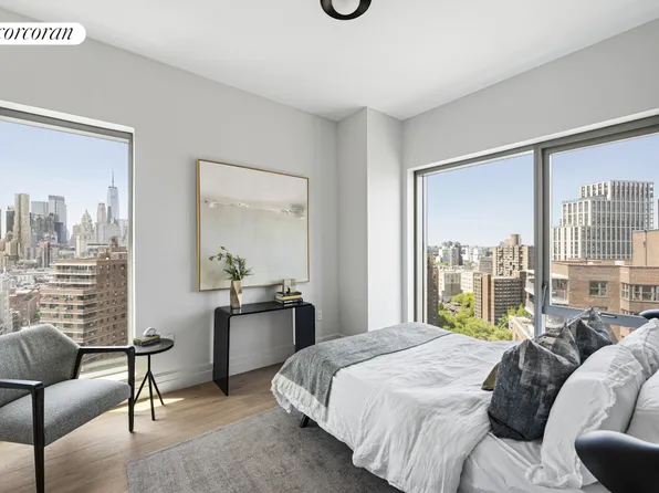 222 East Broadway image 6 of 12