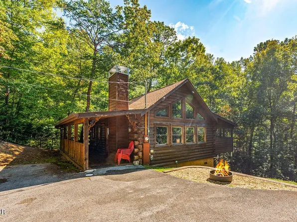 2319 Franke Hollow Rd, Sevierville, TN 37876