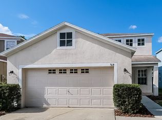 914 Lake Shore Ranch Dr, Seffner, FL 33584