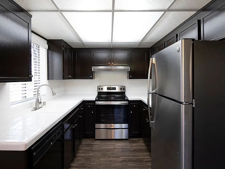 Bonita Heights Apartments — Photo 17