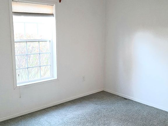 4th image of 2901 Oak Point Dr #2901OAK