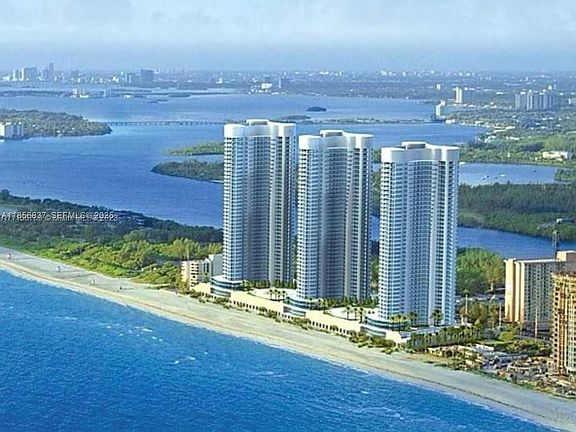 3rd image of 15811 Collins Ave APT 2805