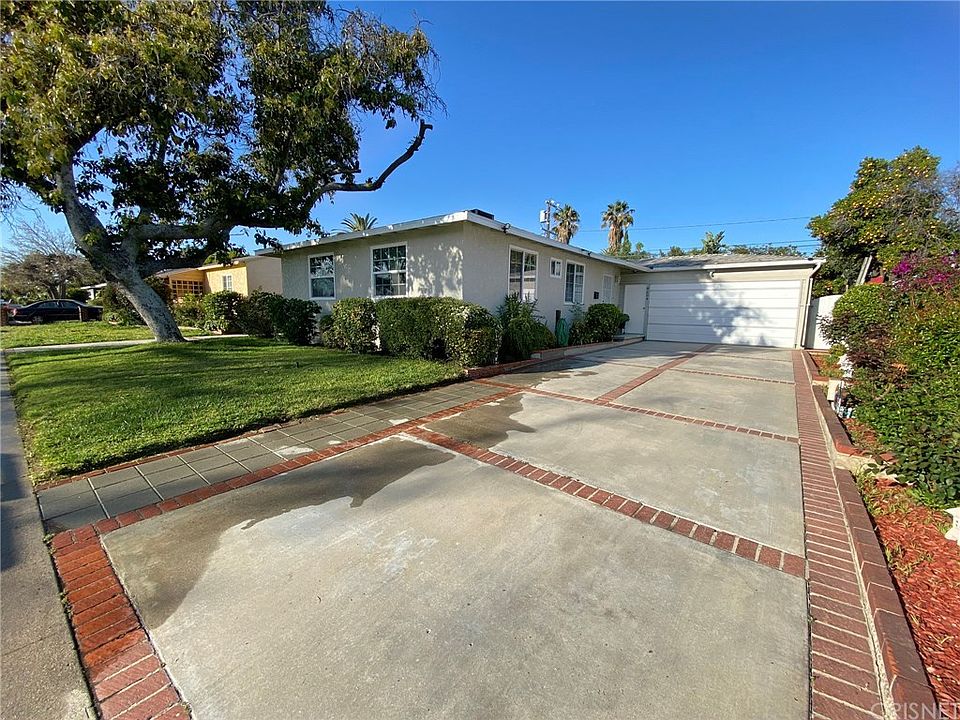 1st image of 8634 Wakefield Ave