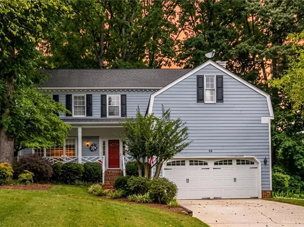 14 Country Woods Ct, Greensboro, NC 27410