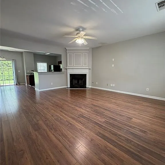 1059 Prestwyck Ct — Photo 2