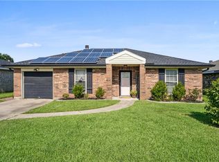139 E Oakland St, Saint Rose, LA 70087