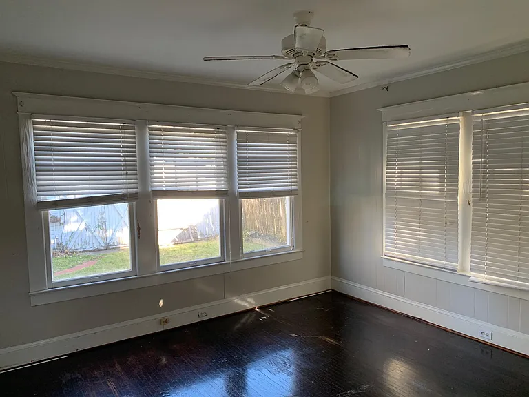123 S Carlen St — Photo 8