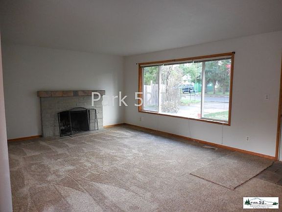 5th image of 8411 121st St SW