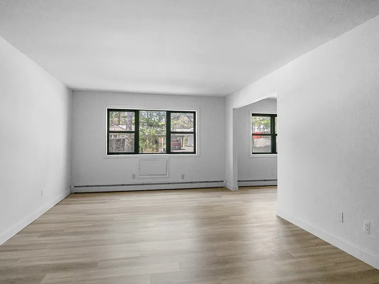 1 & 2 Bedroom - Heat & Hot Water Included - From $1,299 - Save Hundreds Each Season — Photo 2