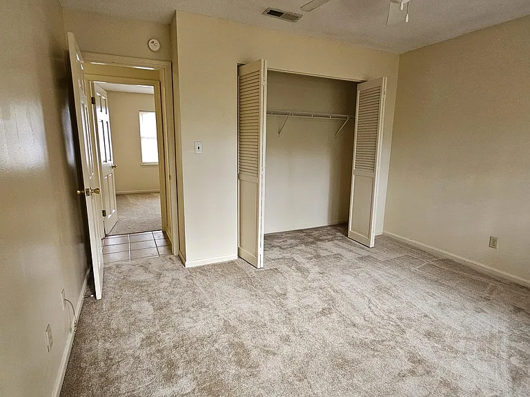 1322 Kings Dr #A — Photo 23