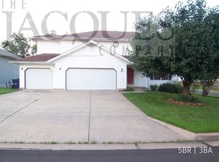 5498 S Aaron Ave, Springfield, MO 65810