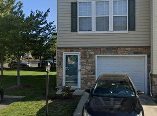 23030 Fontwell Sq, Sterling, VA 20166