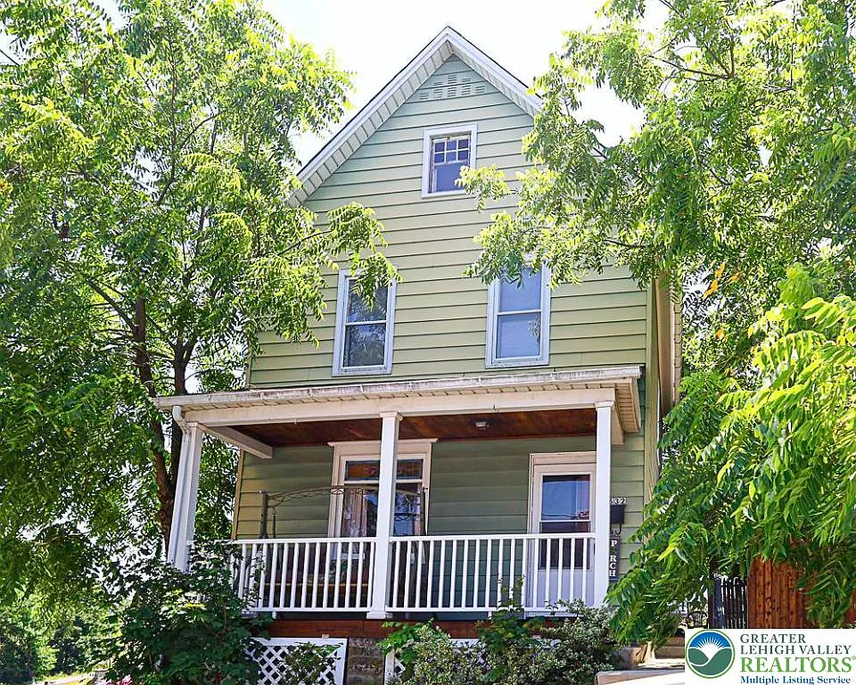 532 Broadway photo 1