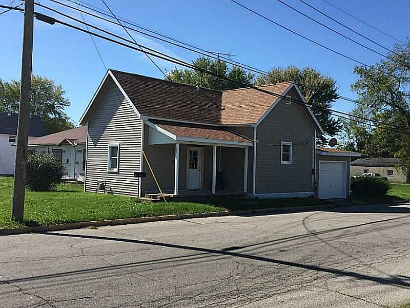 1st image of 1041 N Benjamin St