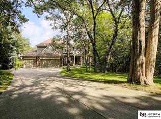 20701 Cedar Heights Cir, Springfield, NE 68059