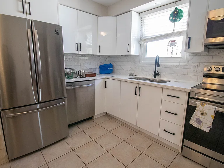 62 Terrace Ave — Photo 7