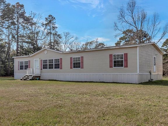 3rd image of 604 Sand Flat Rd