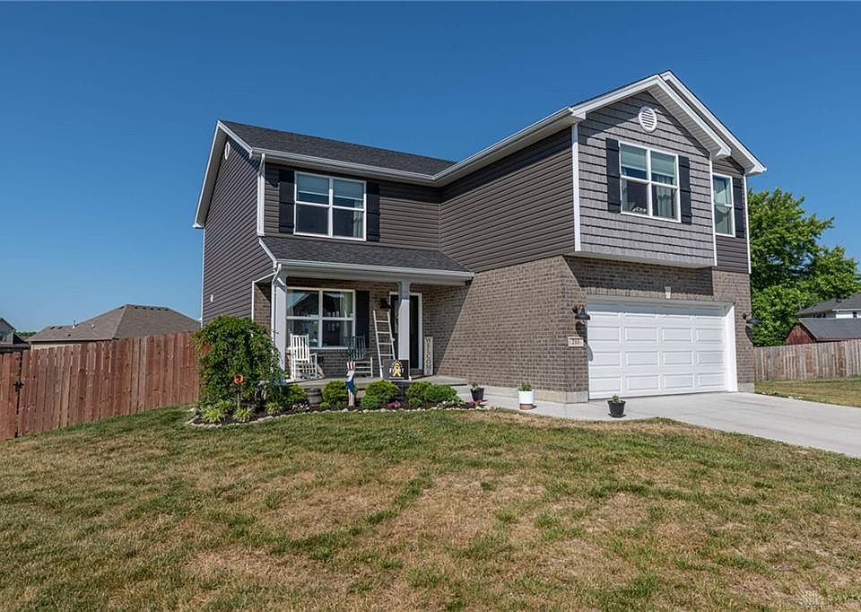 211 Oakridge Ct, Carlisle, OH 45005 Zillow